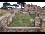 04979 ostia - regio i - insula xix - komplex (i,xix,1) - bli ri sueden - 09-2023.jpg